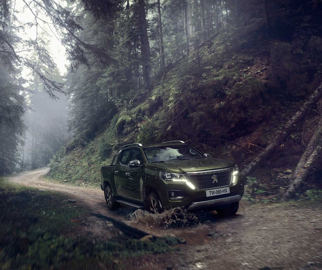 pick-up PEUGEOT LANDTREK double cabine : personnalité affirmée